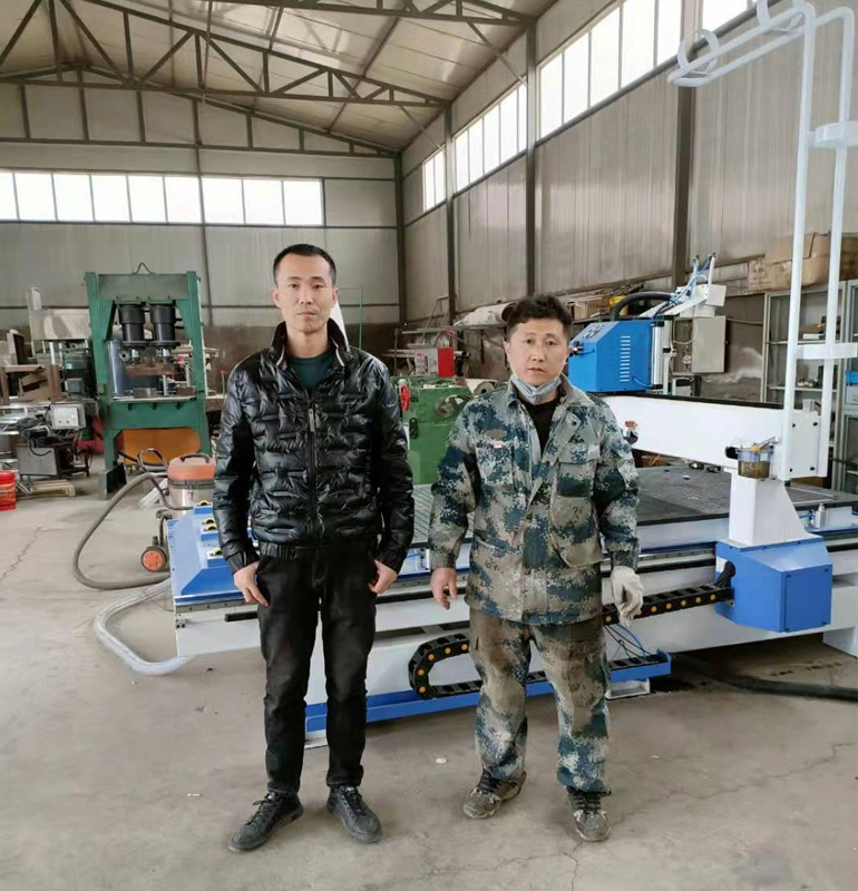 遼寧朝陽市1325雙工序開料機(jī)(圖1)