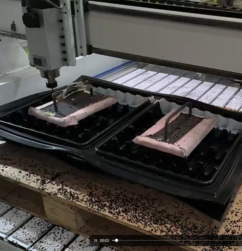 聊工機械數(shù)控雕刻機在湖北的成功應(yīng)用